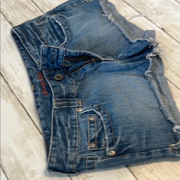 American Eagle Outfitters Women's Blue Denim shorts size 8 - Picture 10 of 13